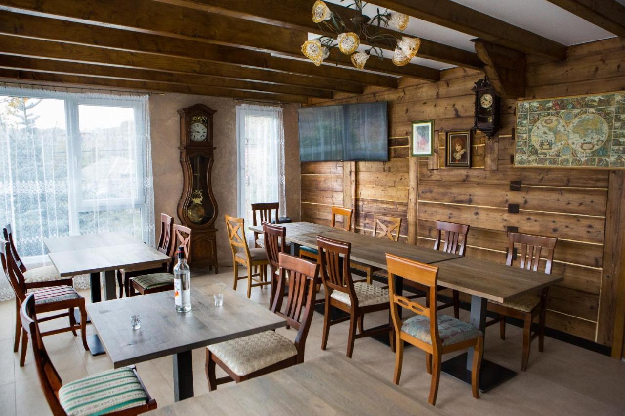 Casa Cu Magnolii Hotel Poienile Izei Luaran gambar