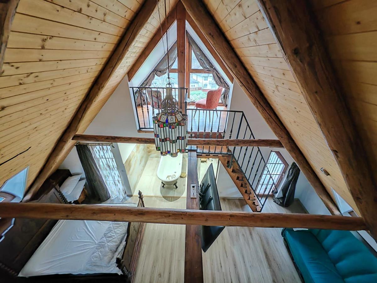 Casa Cu Magnolii Hotel Poienile Izei Luaran gambar