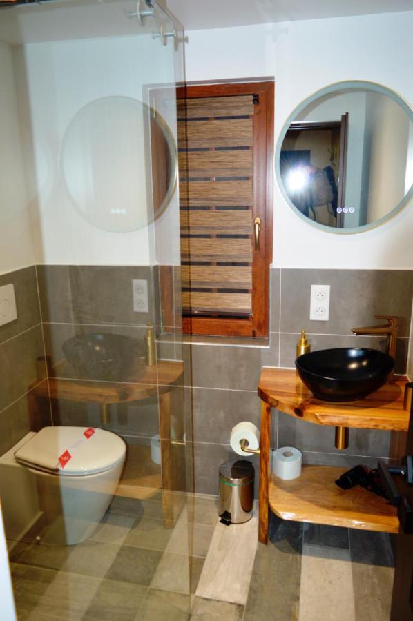 Casa Cu Magnolii Hotel Poienile Izei Luaran gambar