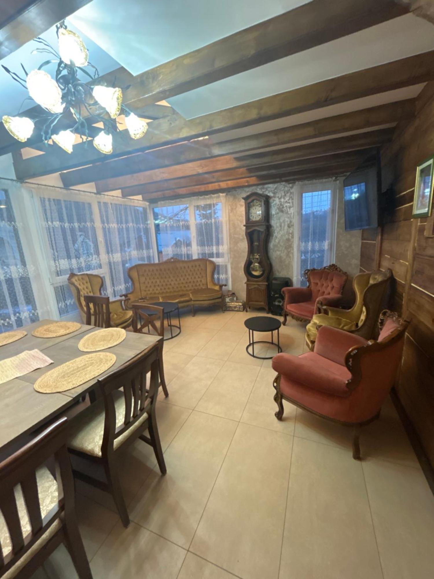 Casa Cu Magnolii Hotel Poienile Izei Luaran gambar