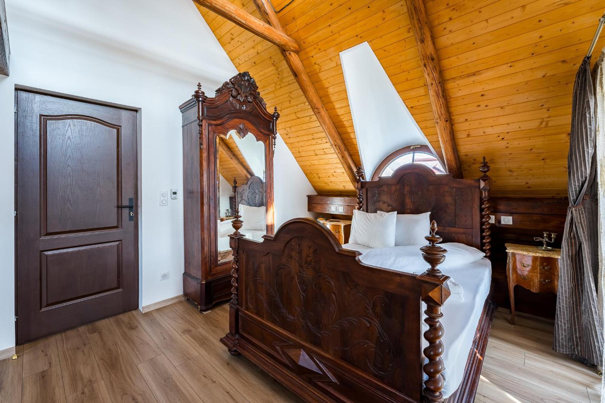 Casa Cu Magnolii Hotel Poienile Izei Luaran gambar